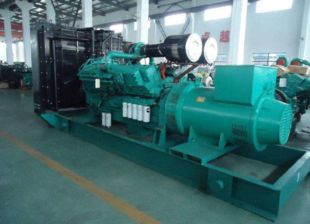 巴楚800kw康明斯柴油发电机组
